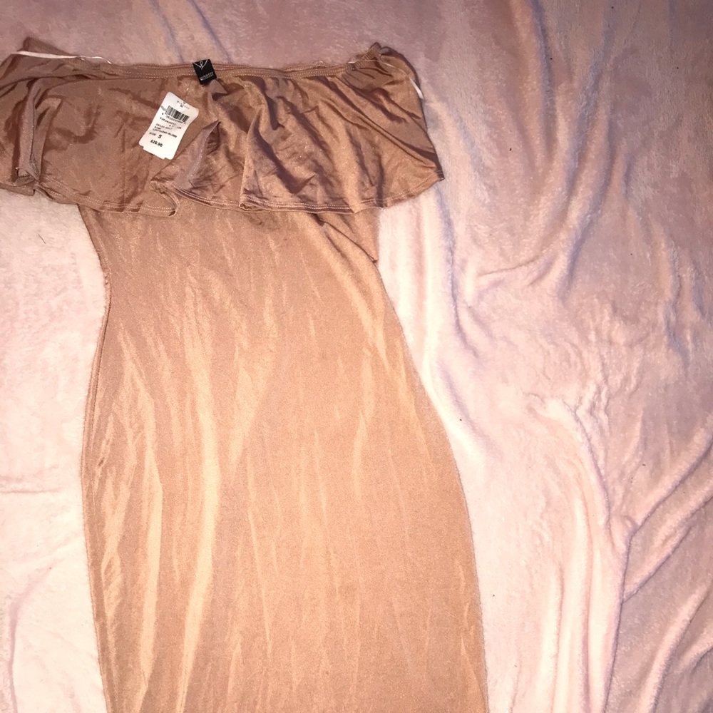 Gold dress never worn
